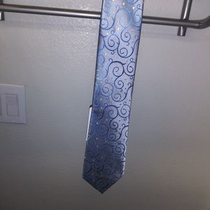 NWT Tie